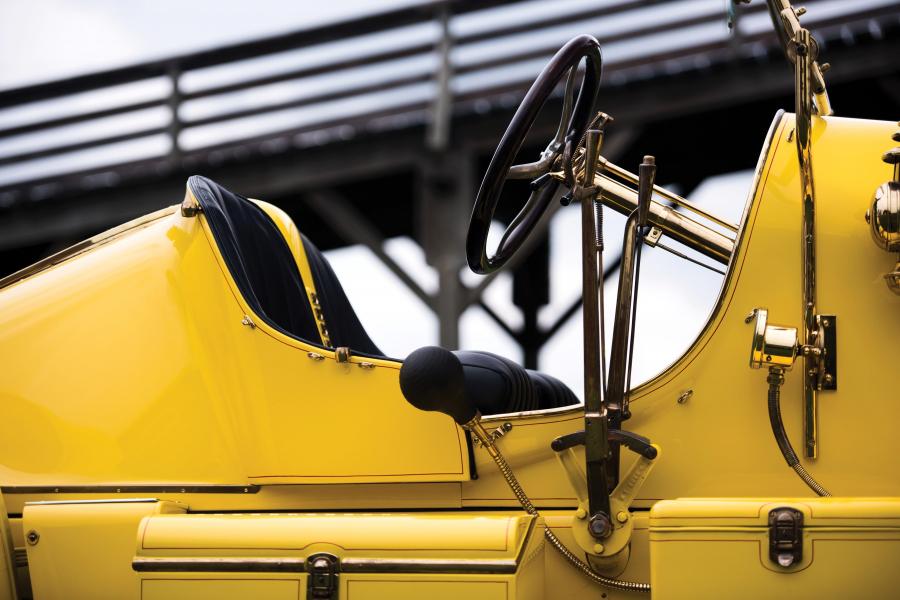 Детали экстерьера Oldsmobile Autocrat Racing Car (Series 28) 1911 года  (фото 25 из 43)
